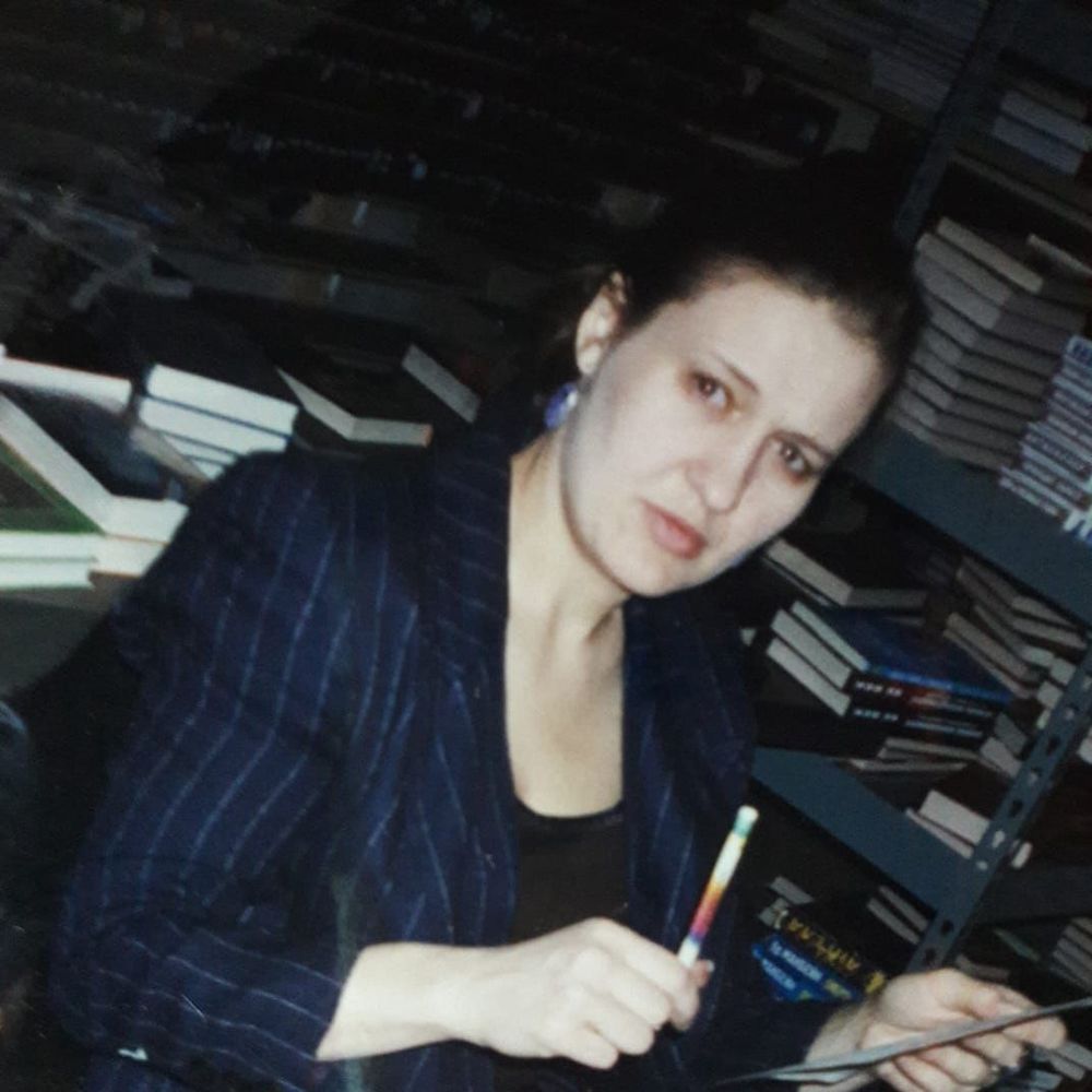 Meet your Posher, Rina